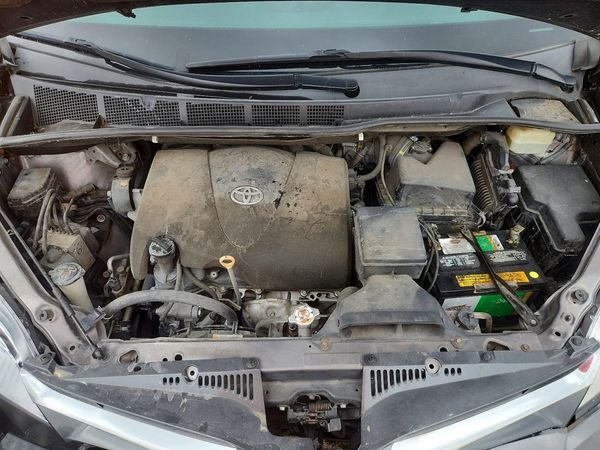 2019 TOYOTA SIENNA