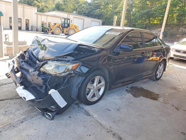 2013 TOYOTA CAMRY