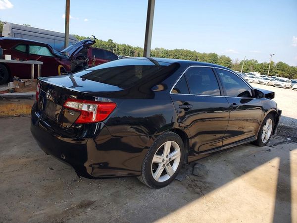 2013 TOYOTA CAMRY