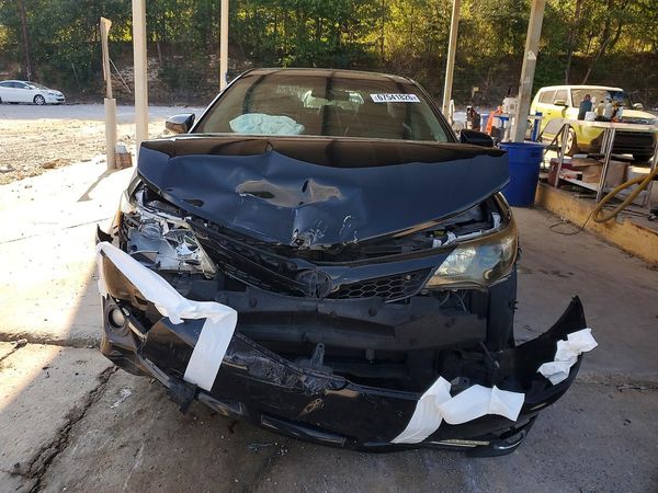 2013 TOYOTA CAMRY
