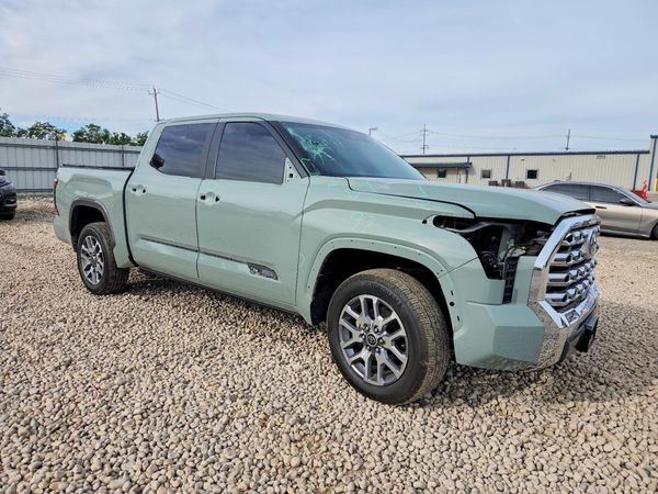 2024 TOYOTA TUNDRA