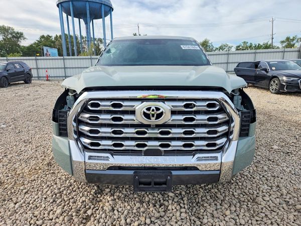 2024 TOYOTA TUNDRA