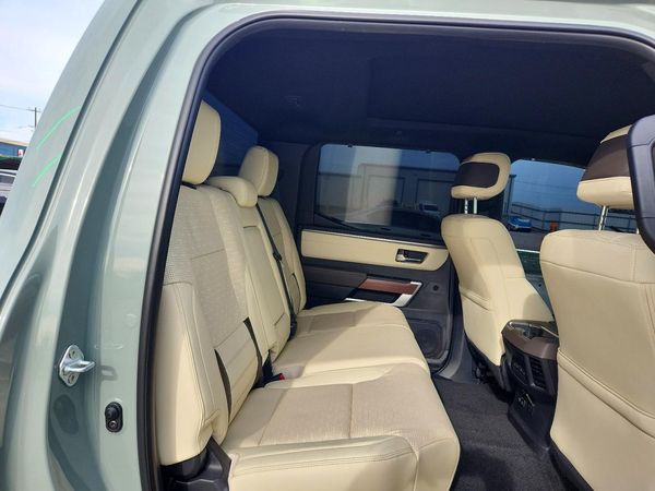 2024 TOYOTA TUNDRA