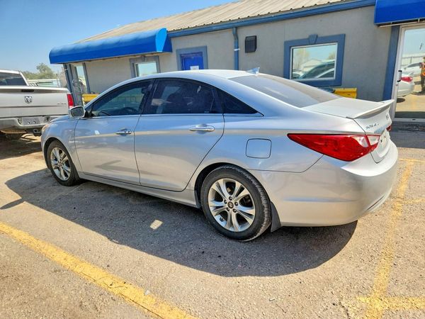 2013 HYUNDAI SONATA