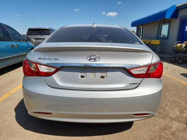 2013 HYUNDAI SONATA