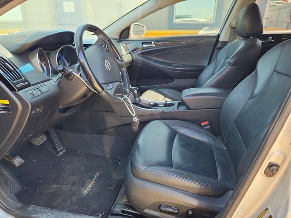 2013 HYUNDAI SONATA