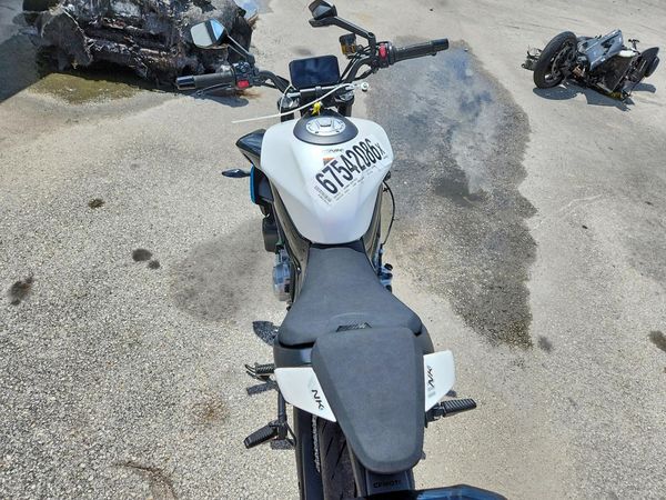 2026 CF MOTO 675SNK