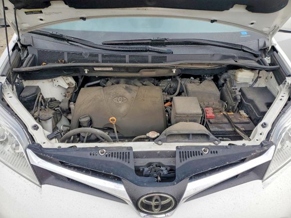 2020 TOYOTA SIENNA E grade