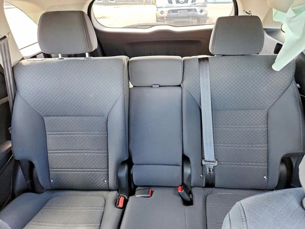 2018 KIA SORENTO L, LX — SUVN