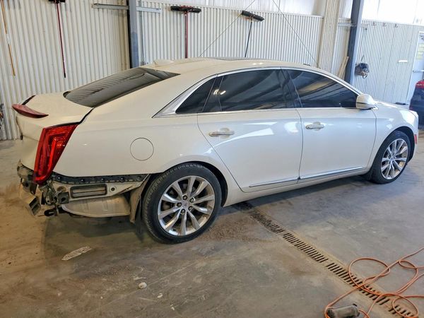 2015 CADILLAC XTS