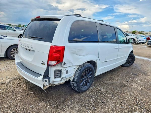 2016 DODGE GRAND CARAVAN R/T