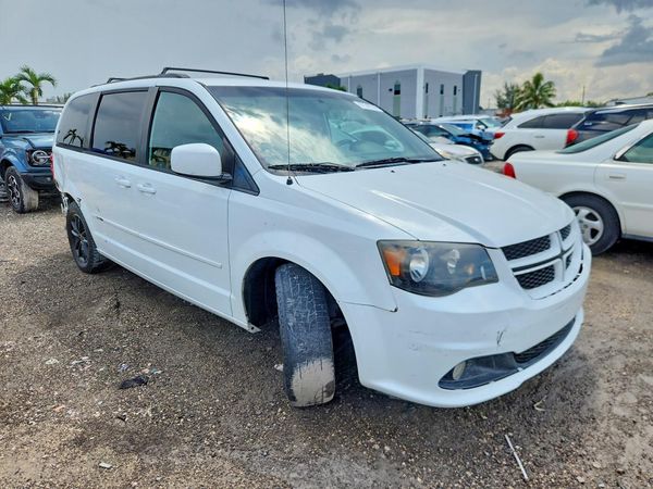2016 DODGE GRAND CARAVAN R/T