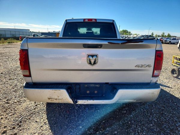 2015 RAM 1500 ST