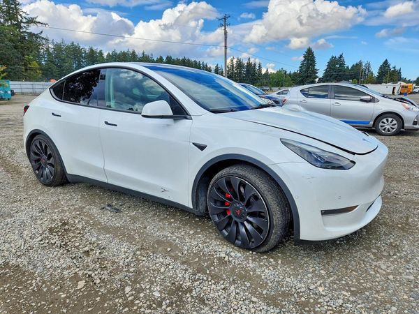 2022 TESLA MODEL Y