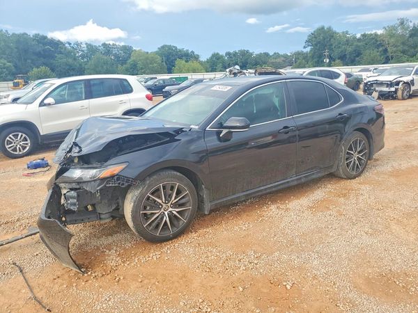 2022 TOYOTA CAMRY