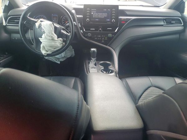 2022 TOYOTA CAMRY