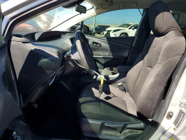 2019 TOYOTA PRIUS L/LE/XLE/LTD.