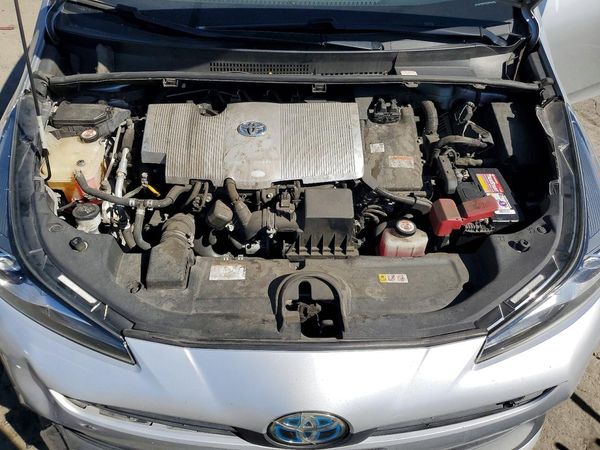 2019 TOYOTA PRIUS L/LE/XLE/LTD.