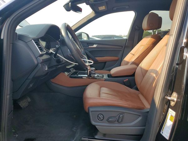 2021 AUDI Q5