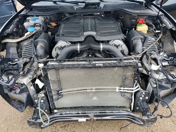 2018 PORSCHE CAYENNE S