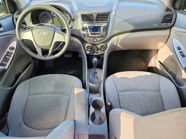 2015 HYUNDAI ACCENT GL(Middle-low)