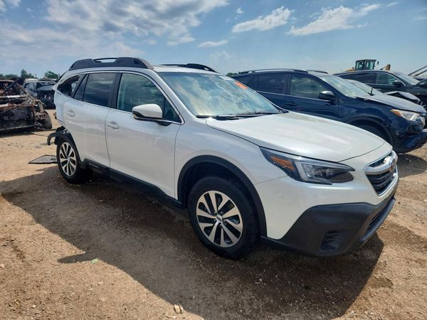2022 SUBARU OUTBACK Premium — Passenger 3/4