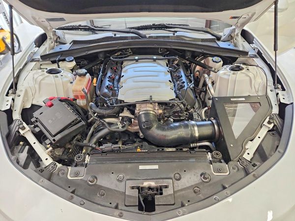 2020 CHEVROLET CAMARO 1LZ/1SS — Engine bay
