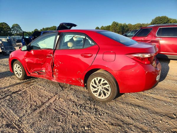 2017 TOYOTA COROLLA