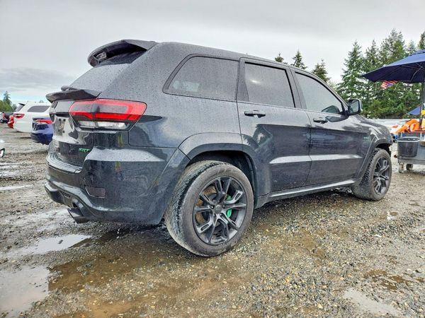 2016 JEEP GRAND CHEROKEE SRT