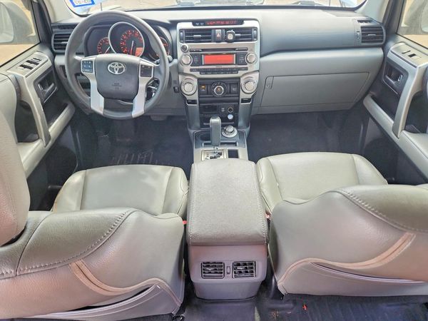 2013 TOYOTA 4RUNNER