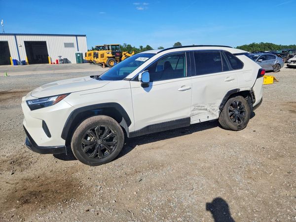 2022 TOYOTA RAV4