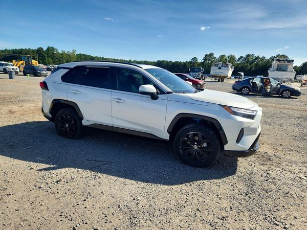 2022 TOYOTA RAV4