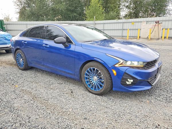 2022 KIA K5