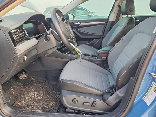 2025 VOLKSWAGEN JETTA