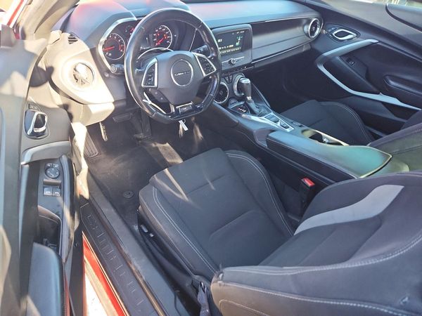 2017 CHEVROLET CAMARO 1LT