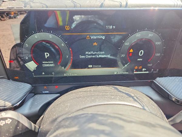 2025 NISSAN KICKS