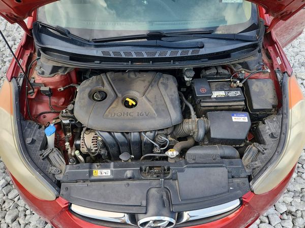 2013 HYUNDAI ELANTRA