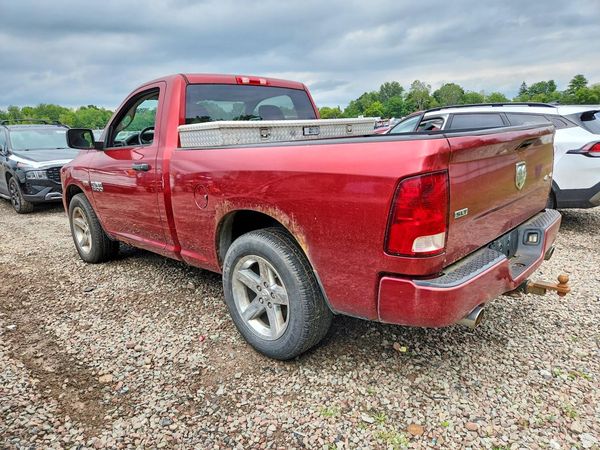 2013 RAM 1500 ST