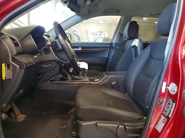 2014 KIA SORENTO Base/ LX