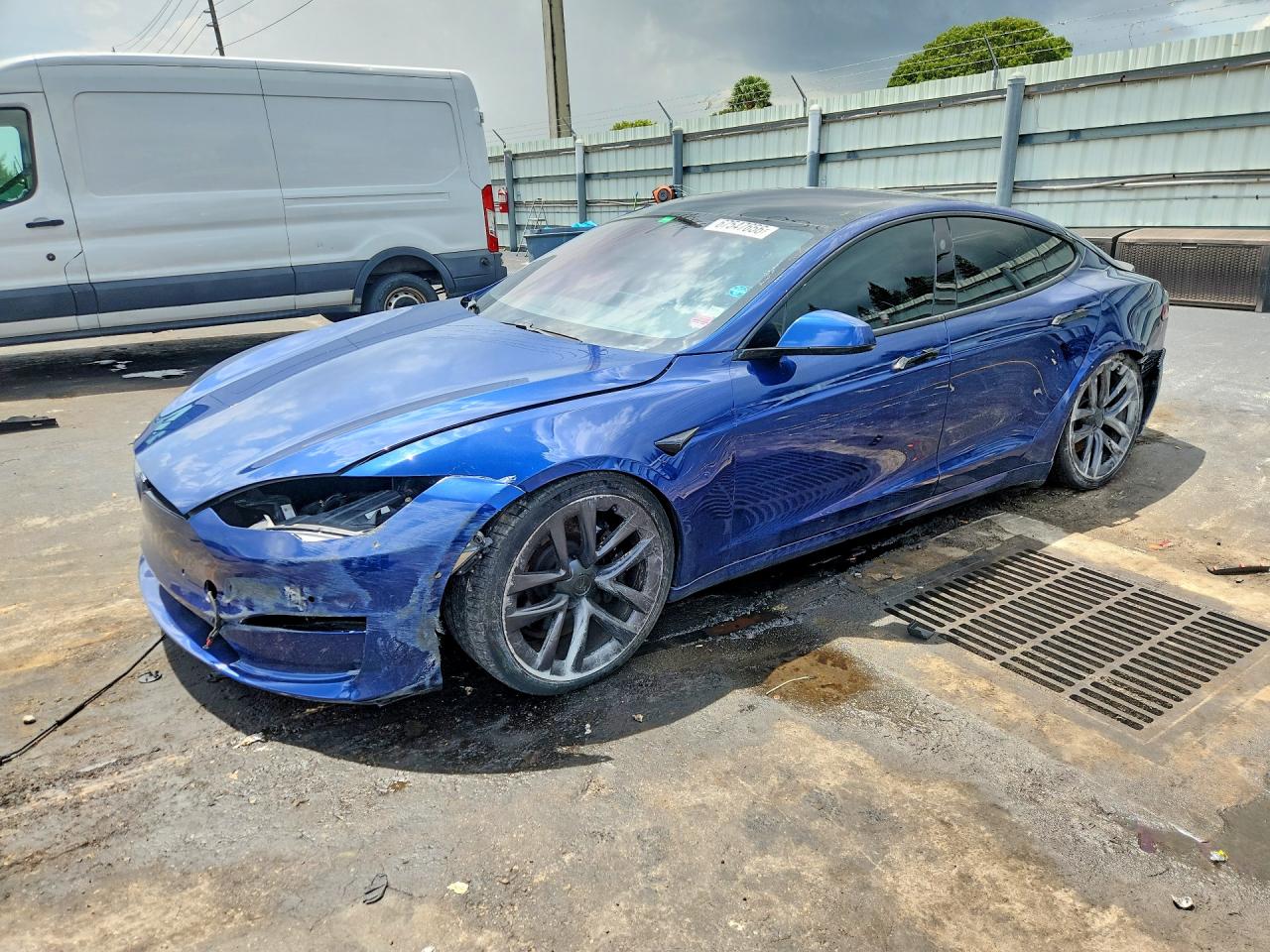 2021 TESLA MODEL S — Front 3/4