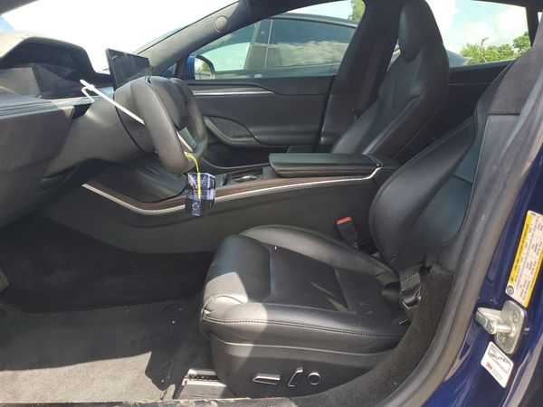 2021 TESLA MODEL S — DENT