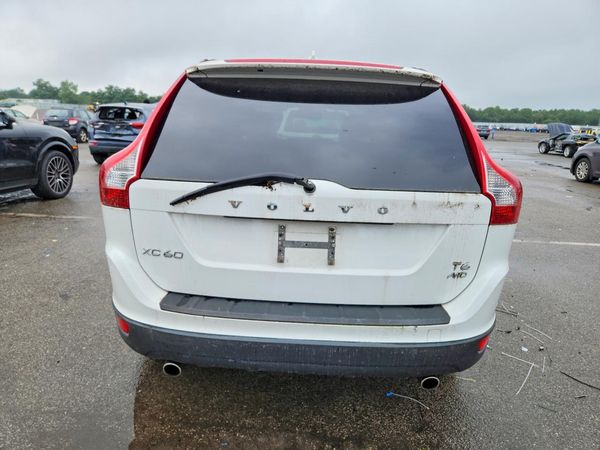 2013 VOLVO XC60