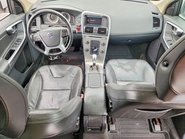 2013 VOLVO XC60
