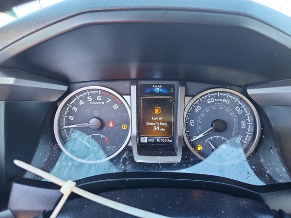 2021 TOYOTA TACOMA SR5