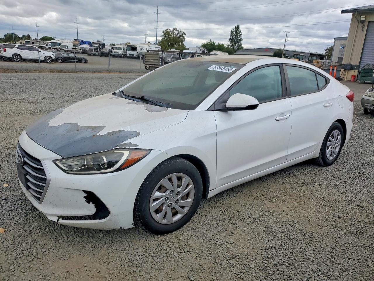 2017 HYUNDAI ELANTRA SE Base