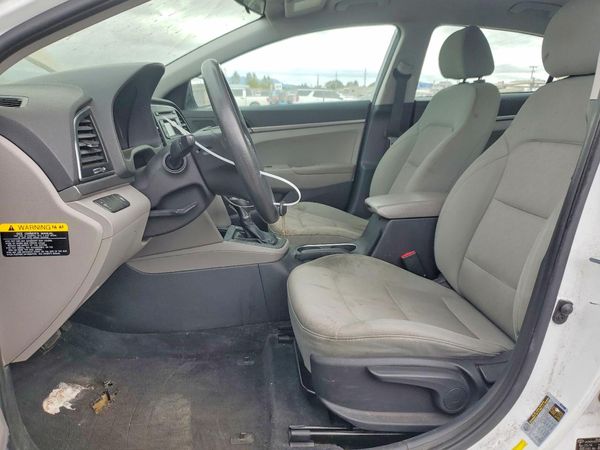 2017 HYUNDAI ELANTRA SE Base