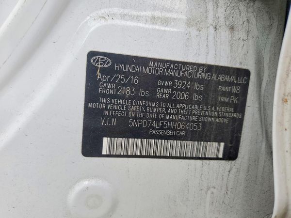 2017 HYUNDAI ELANTRA SE Base