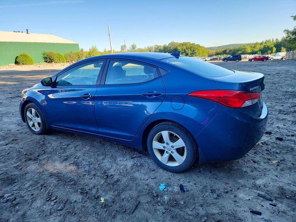 2013 HYUNDAI ELANTRA
