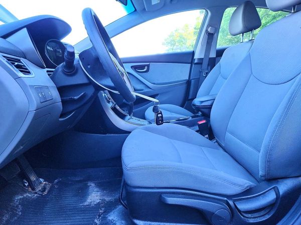 2013 HYUNDAI ELANTRA