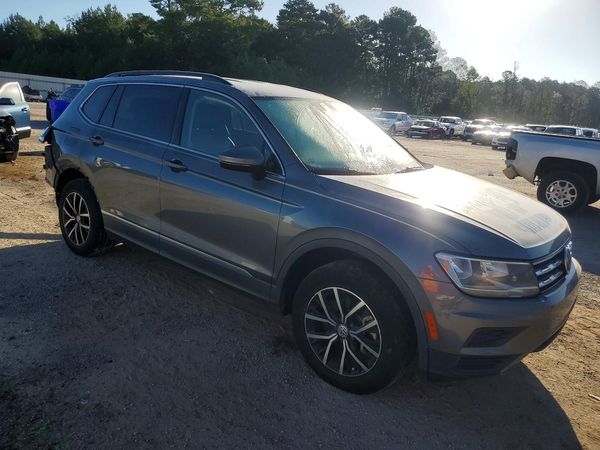 2021 VOLKSWAGEN TIGUAN